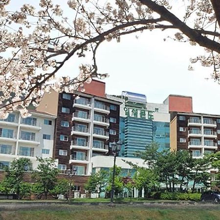 Muju Ilsung Condo Exterior photo